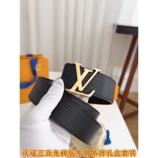 LOUIS VUITTON Belts